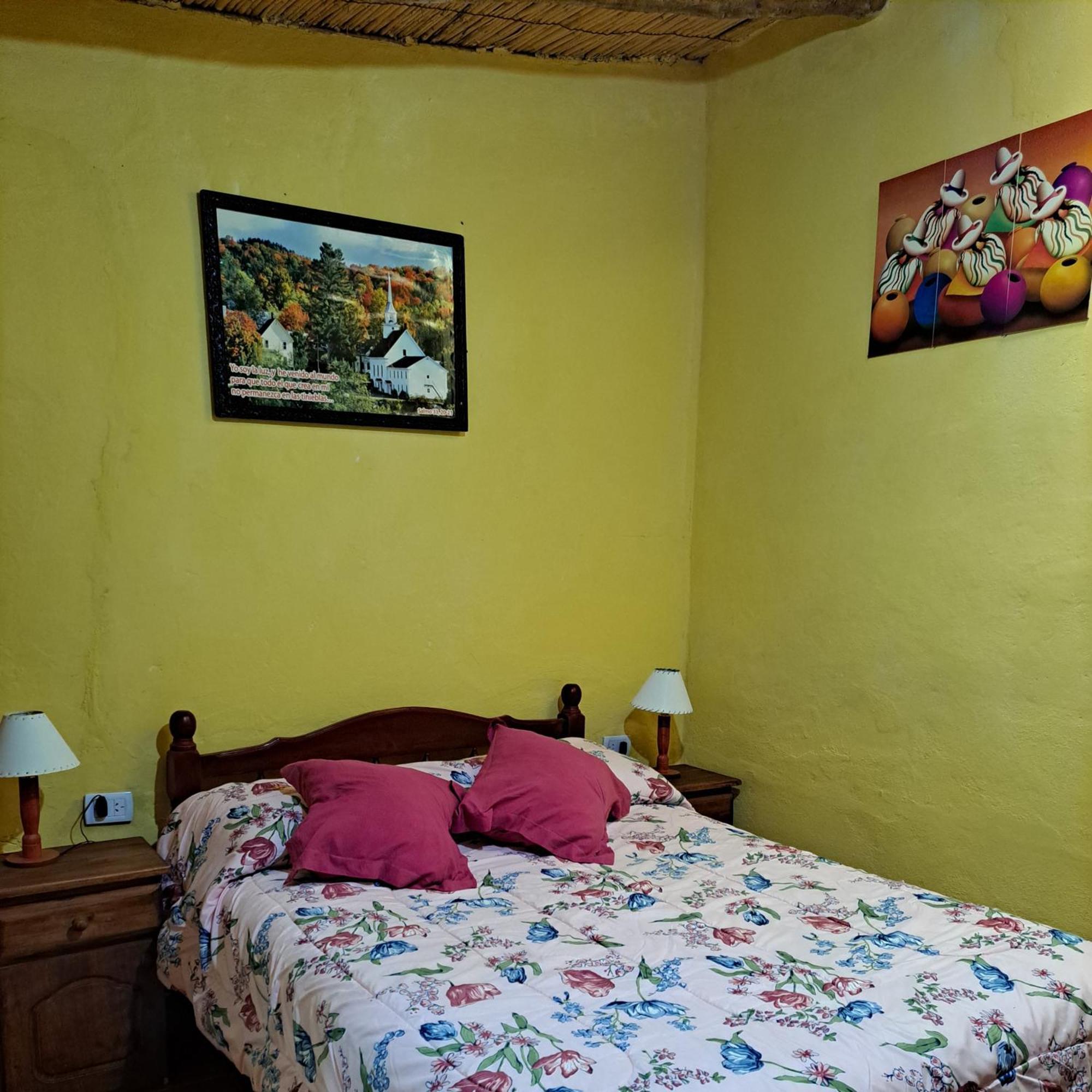 Hosteria El Sol Naciente Tilcara Chambre photo